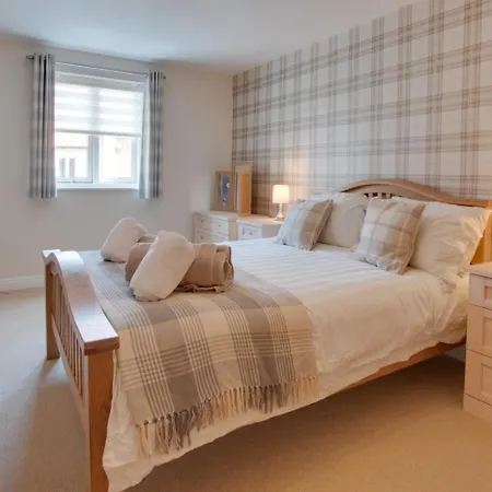 2 Bed In Oc-w1021 * 惠特比